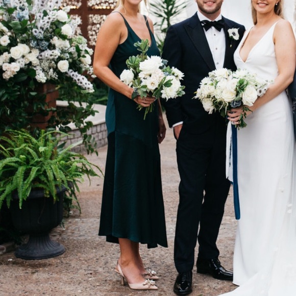 Express Satin Gown size M - Picture 3 of 8